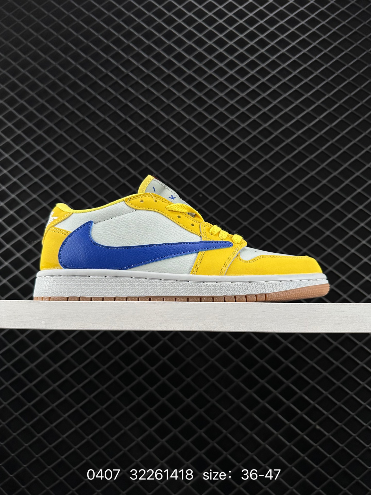 Travis Scott x Air Jordan 1 Low 